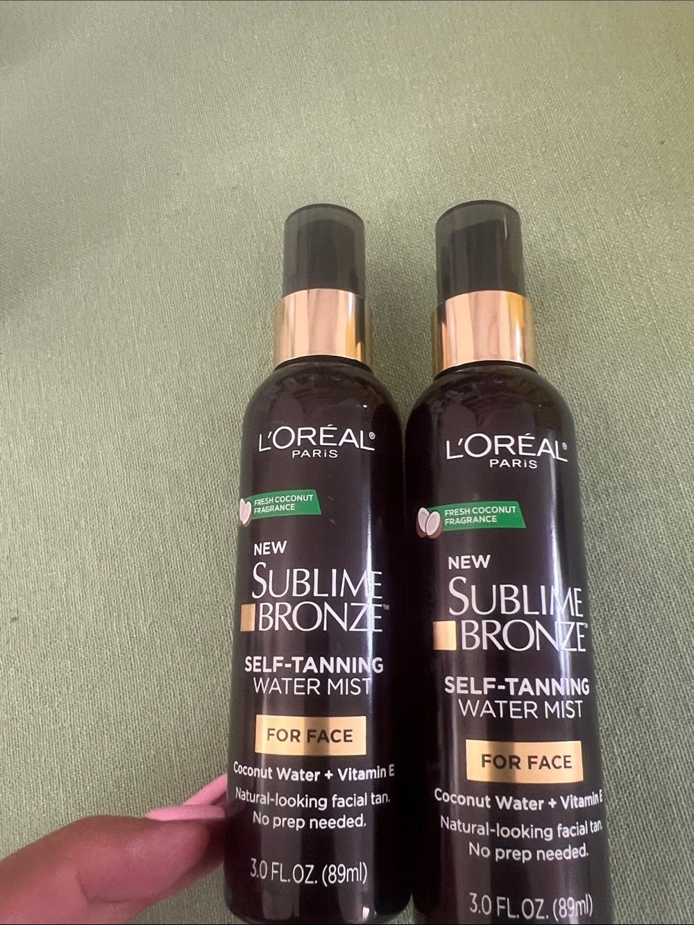 L'Oreal Sublime Bronze Self-Tanning Water Mist — Black with Rose Gold Accents